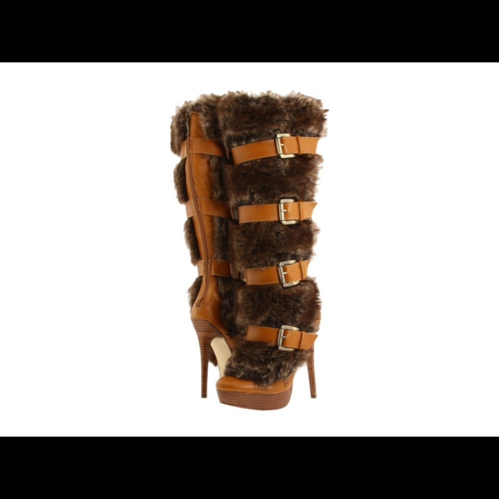 COPY - NEW IN BOX TWO LIPS Sz 8 TAN BOOT GORGEOUS